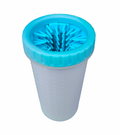 Portable dog paw cleaner